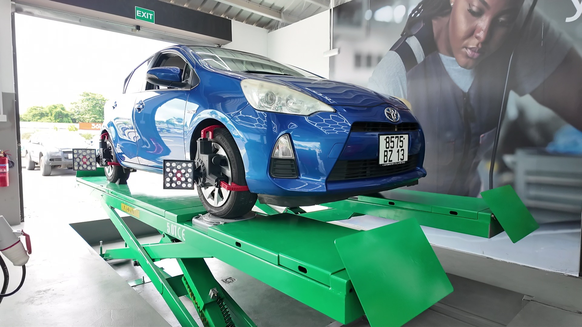 Thanks to Our Valued Mauritius Client – Castrol Service Center purchasing alignment scissor lift, 2 post lift, tools trolley