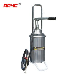 68012 Hand Operated Pumps